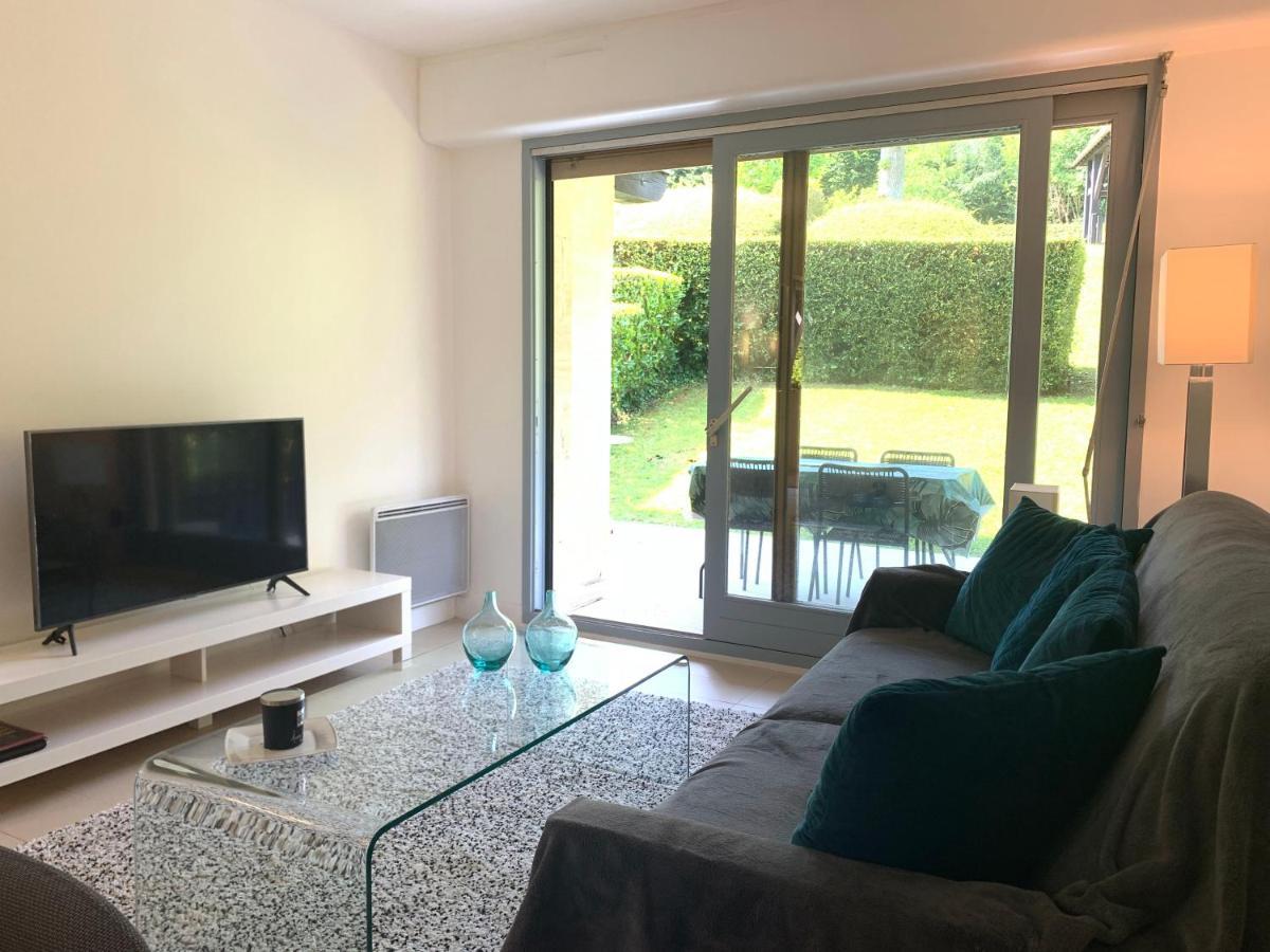 Rez-de-jardin - Résidence avec Piscine - Deauville Extérieur photo